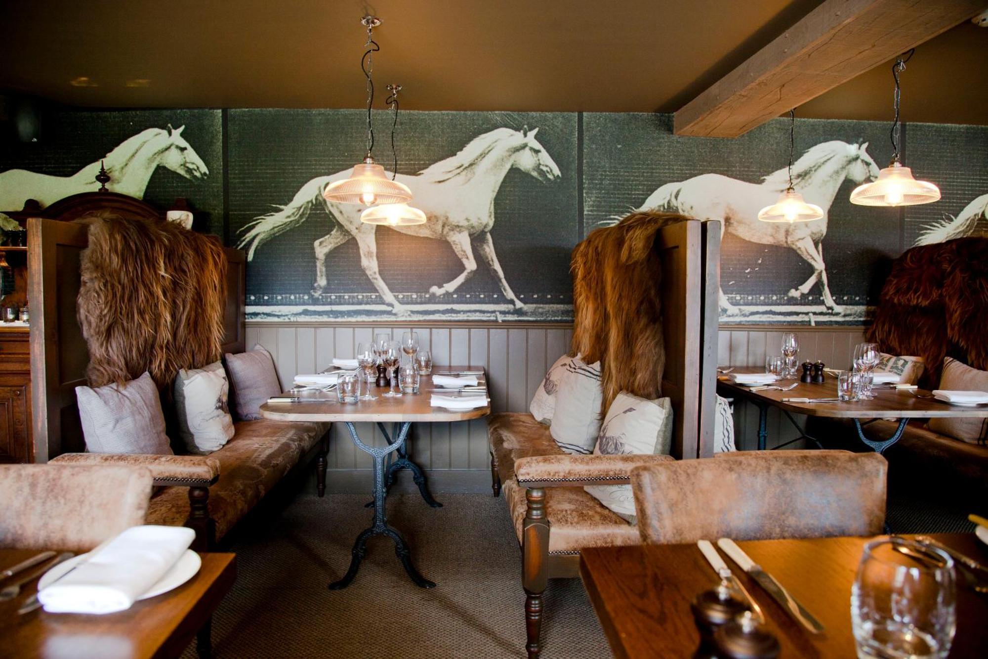 The White Horse Hotell Chilgrove Eksteriør bilde