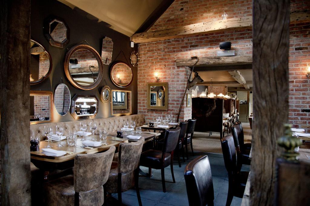 The White Horse Hotell Chilgrove Eksteriør bilde