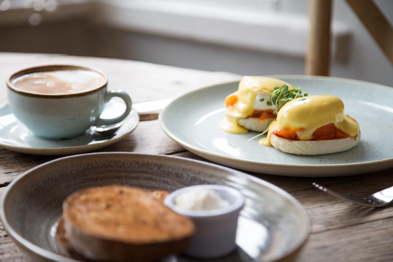 The White Horse Hotell Chilgrove Eksteriør bilde